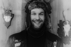 E3A0E7E7-87CA-4AB0-A64A-0C487B8D6945